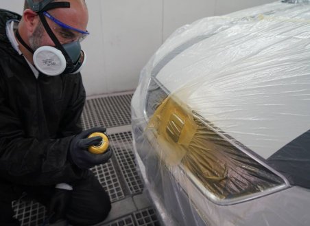 Spray Tinta Revestimento Vinilico Multiuso Preto - MTN PRO 400ml Montana
